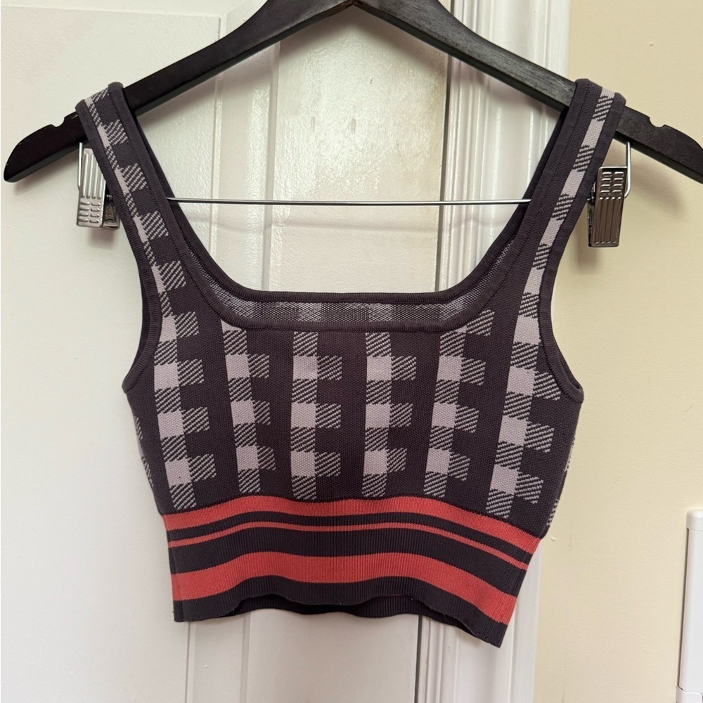 ARITZIA BABATON Sculpted Knit Crop Tank Top (XS) - Picture 2 of 5